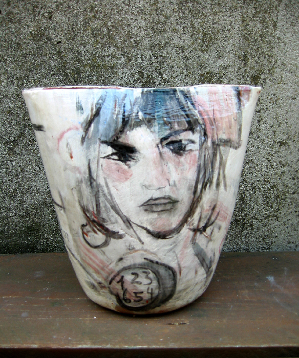 Vase wei verso